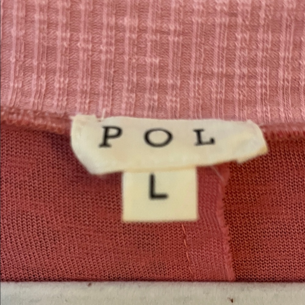 POL Mauve-Pink-White Star Appliqué Long Sleeve w/Scoop Neck & Open Work Accents - Picture 2 of 14